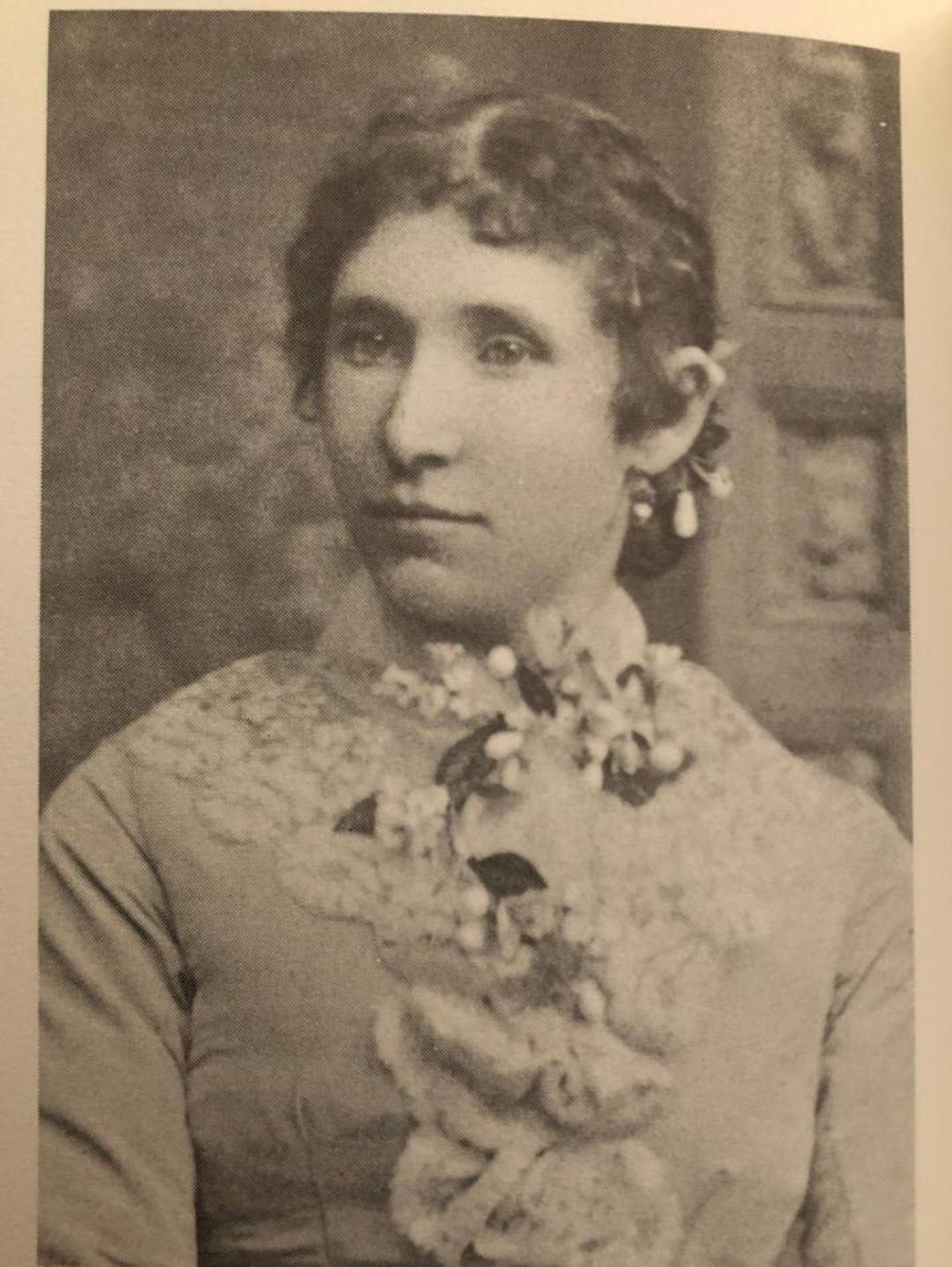 Amelia Eliza Slade (1854 - 1936)